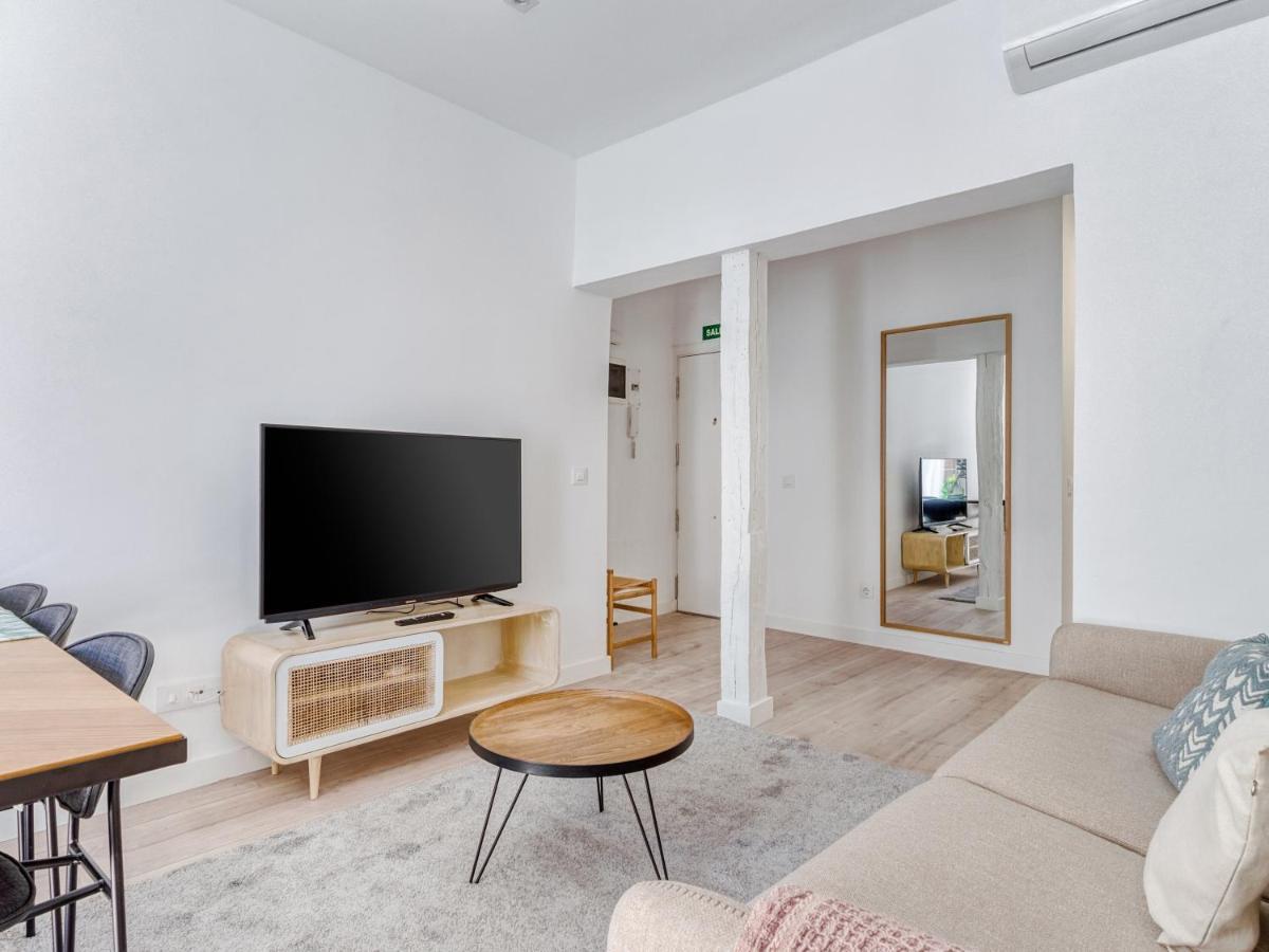 Limehome Madrid Calle Ave Maria - Estancia Temporal エクステリア 写真