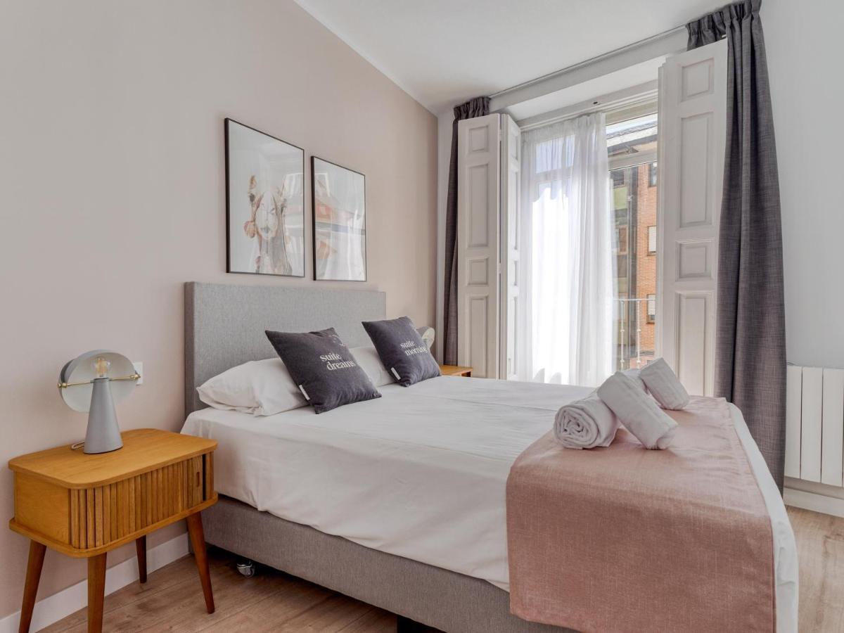 Limehome Madrid Calle Ave Maria - Estancia Temporal エクステリア 写真