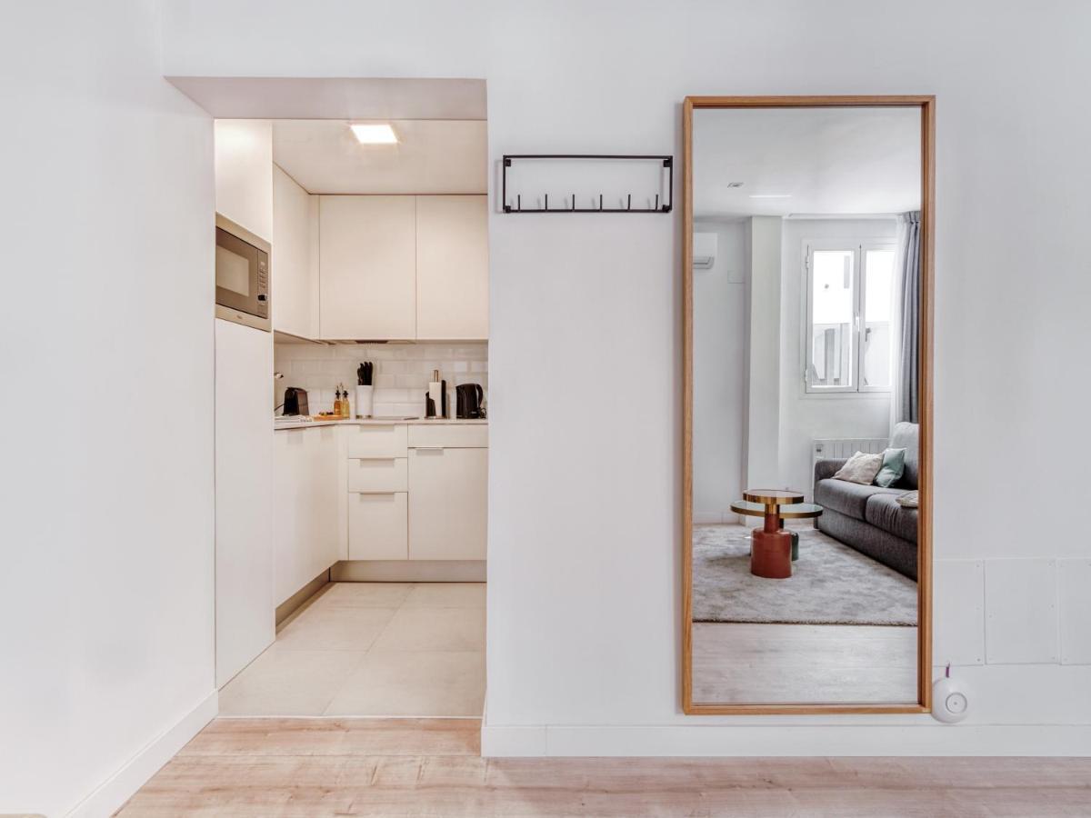 Limehome Madrid Calle Ave Maria - Estancia Temporal エクステリア 写真