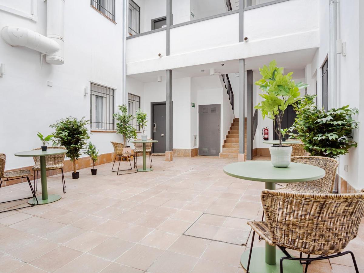 Limehome Madrid Calle Ave Maria - Estancia Temporal エクステリア 写真